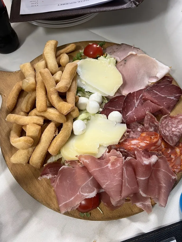 Paul Baudier_Ristorante Pizzeria Tre Isole Tavernola Bergamasca_Tavernola Bergamasca_review