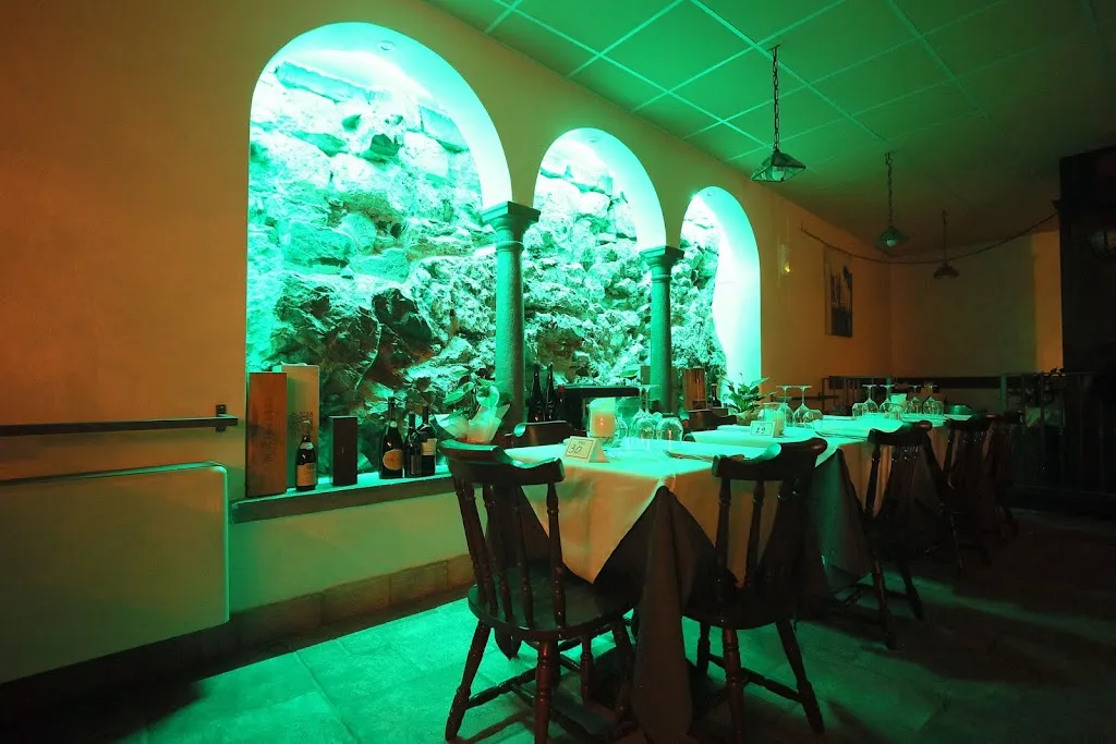 Ristorante Pizzeria Tre Isole Tavernola Bergamasca restaurant in Tavernola Bergamasca