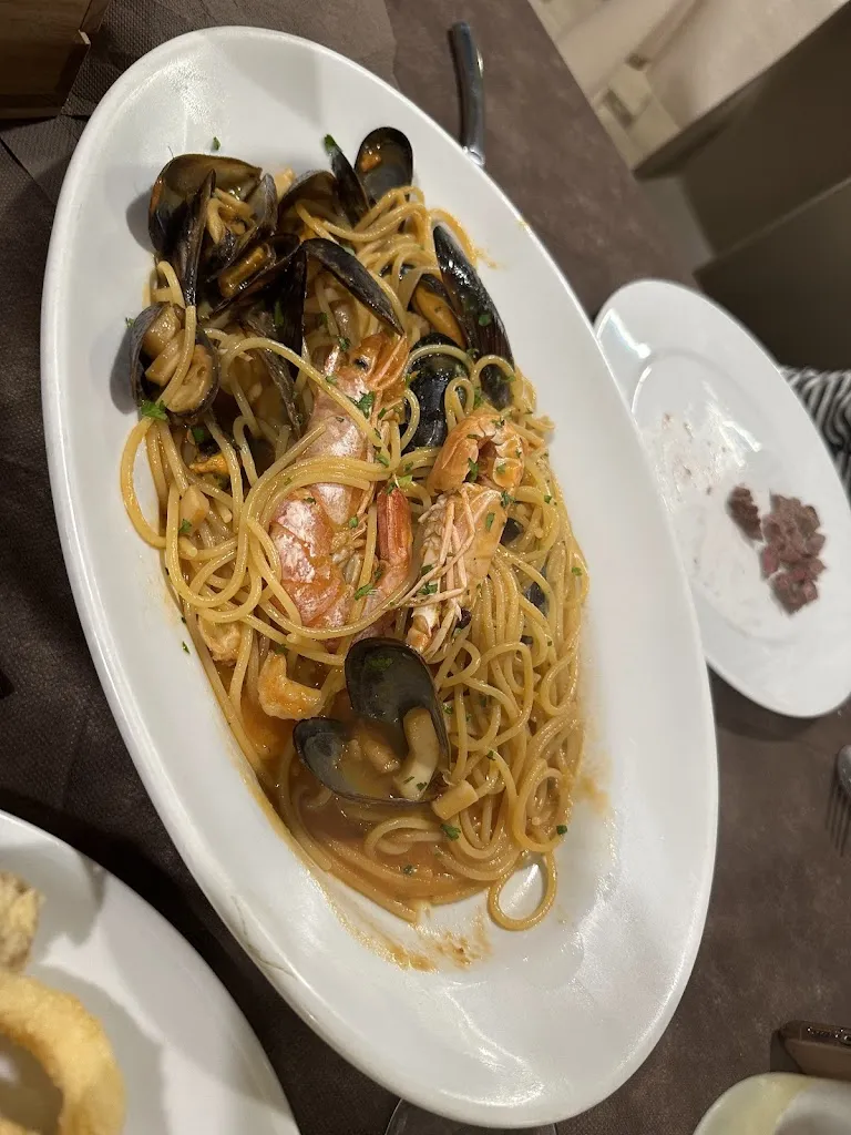 Dmytro Trofymov_Ristorante pizzeria La Posta_Tavernole_review