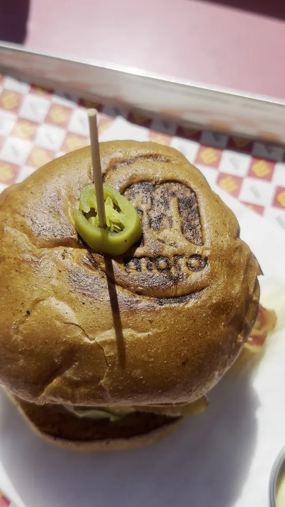 Moroburger_Tirano_slider_image_2