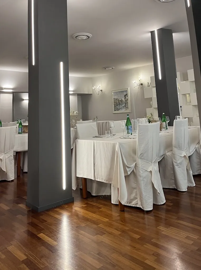 Valeria Pirola_Villa Tara_Torlino Vimercati_recensione