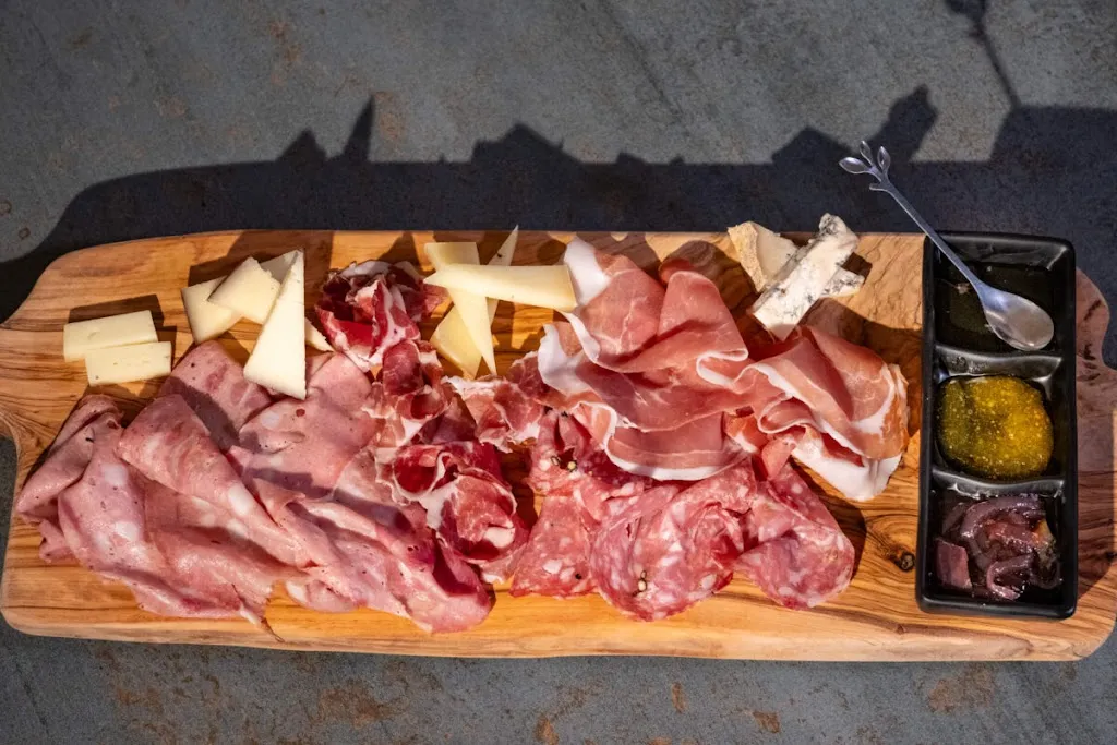 BRACÌA - Tagli e Distillati_Campi Salentina_slider_image_3