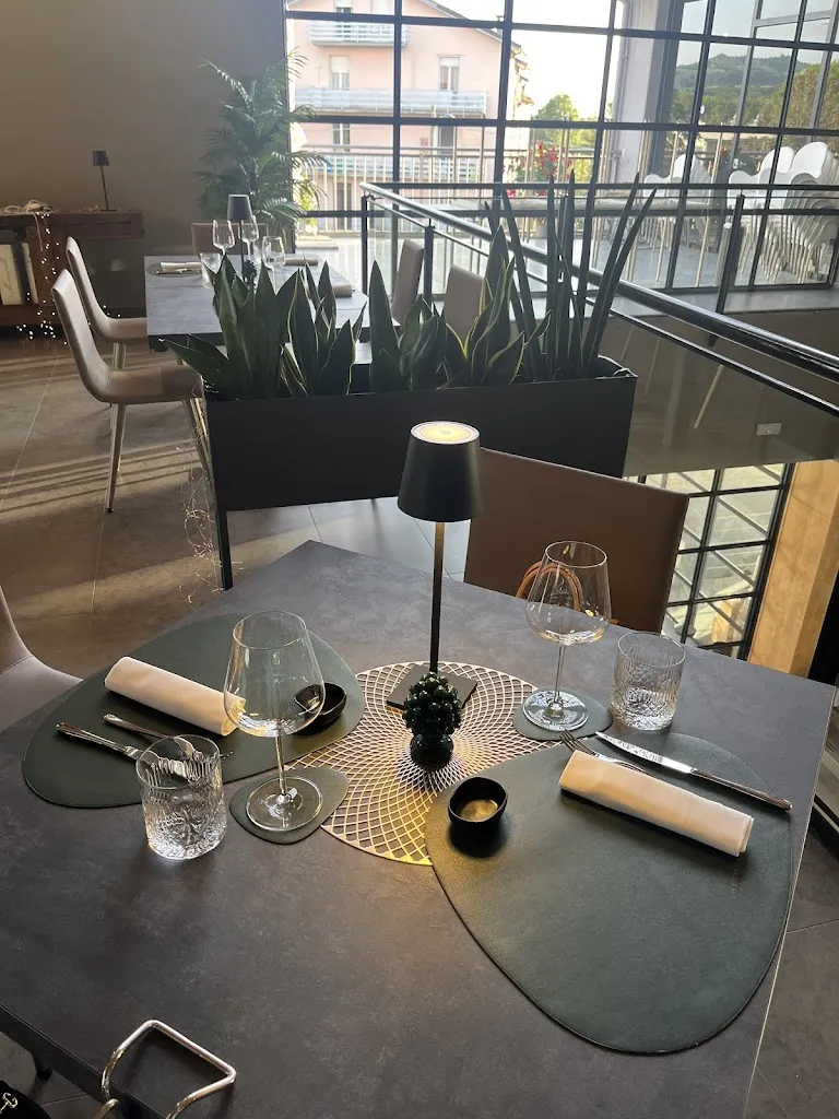 Francesca Carlotta Bruno_Hugo Cafè & Restaurant_Torrazza Coste_review