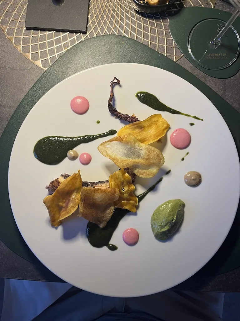 Hugo Cafè & Restaurant_Torrazza Coste_slider_image_3