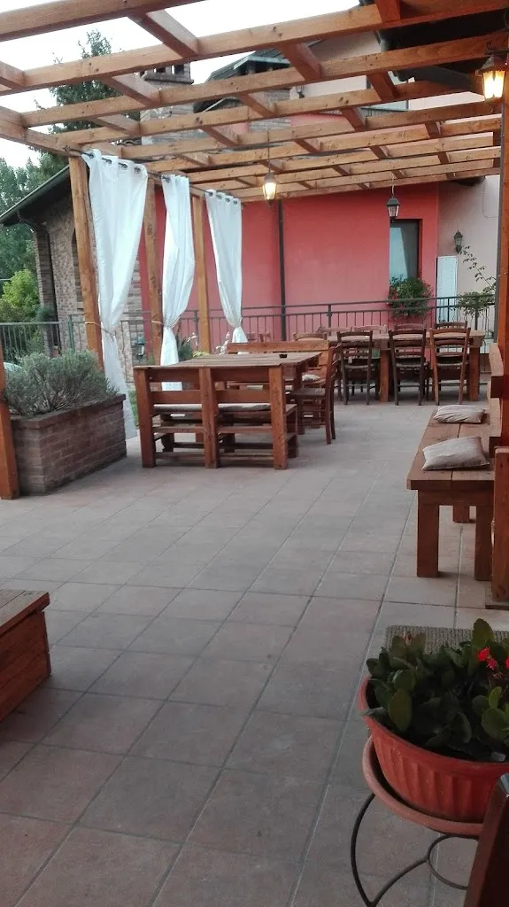 Locanda del Pastore_Torrazza Coste_slider_image_1