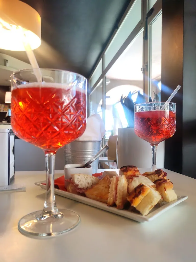 Caffè della Piazza_Torbole Casaglia_slider_image_3