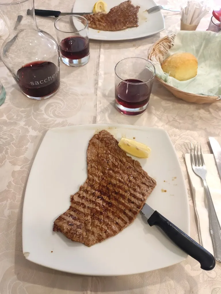 Hosteria Of Damonti Monica restaurant in Torbole Casaglia