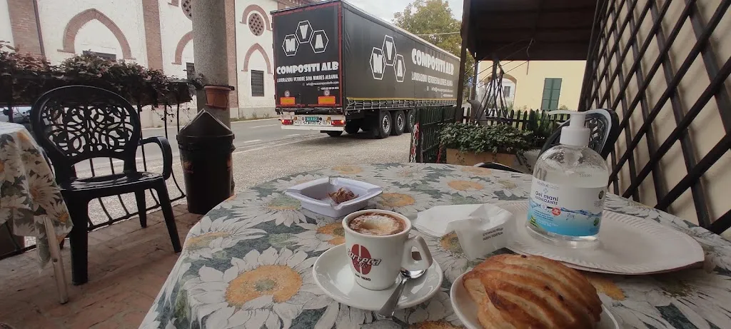 A. P._Bar Castellaro Di Zanirato Ombretta E C. Snc_Torre Beretti_recensione