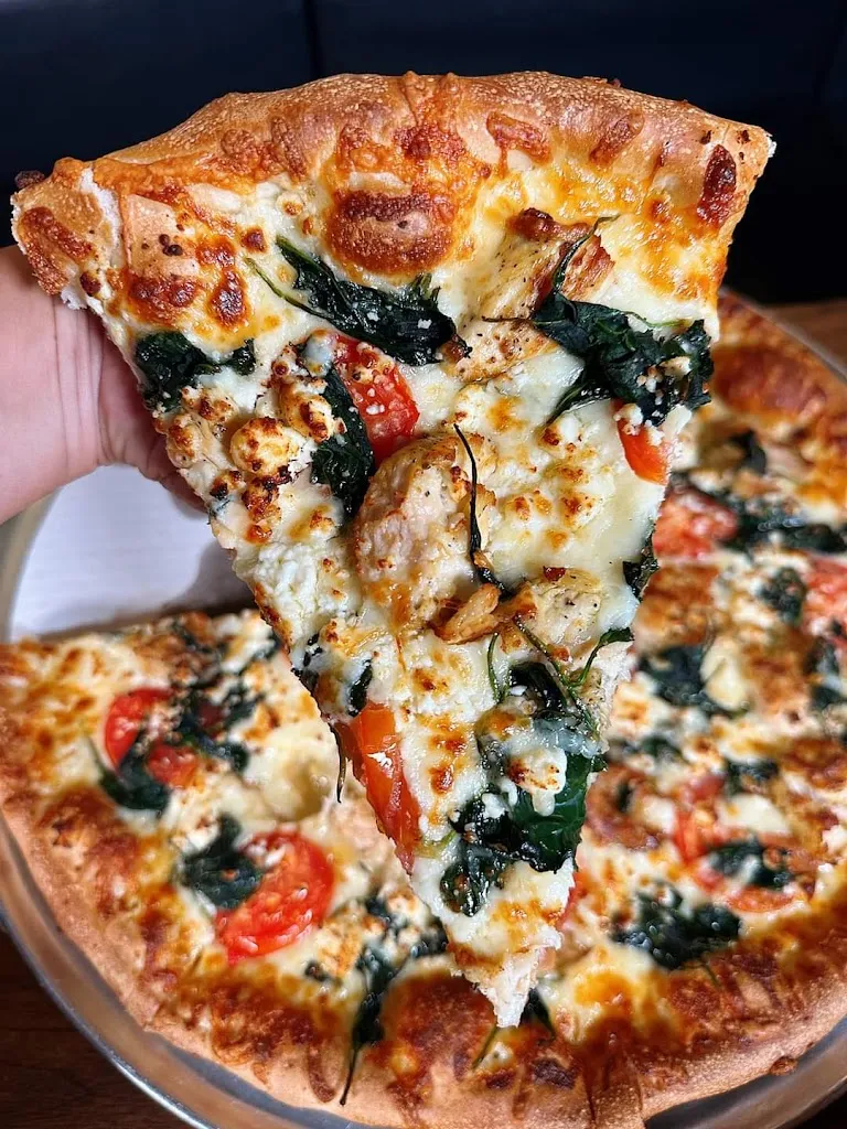 Ristorante pizzeria Tramonti_Torre Beretti_slider_image_1