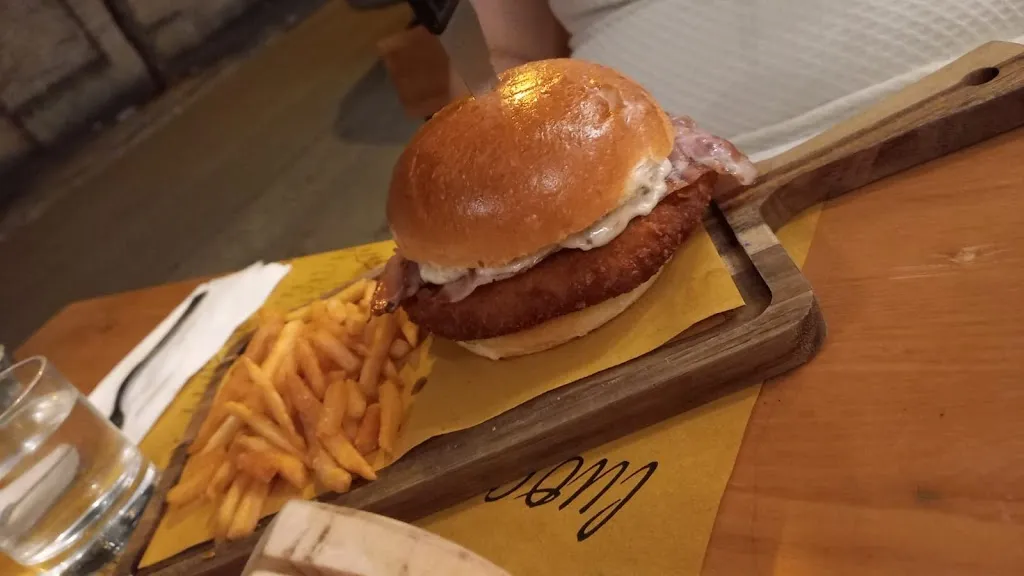 SeM's Pub_Campi Salentina_slider_image_3