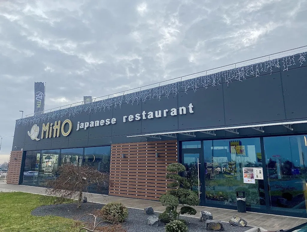 Tharindu Dilranga Peiris_Miho Japanese Restaurant_Torrazza dei Mandelli_recensione