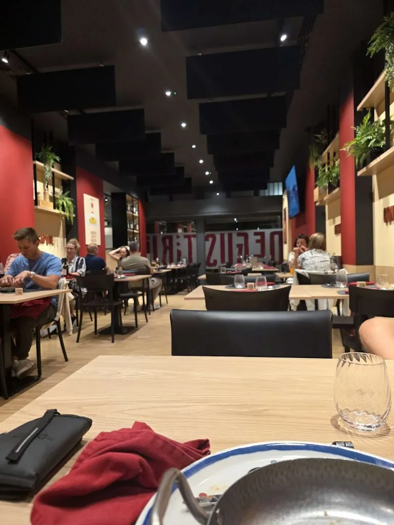 Degustibus – Ristorante, Pizzeria e Hamburgeria_Torrazza dei Mandelli_slider_image_2