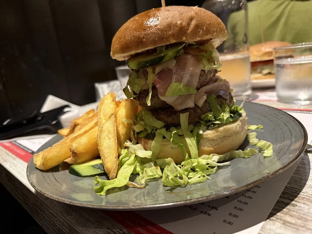 So Good - Burger Shop & Beer_Torrazza dei Mandelli_slider_image_3