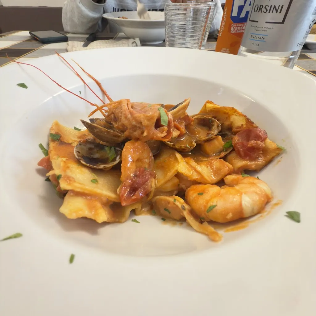 OSTERIA LU ZAMPICARU_Campi Salentina_slider_image_3