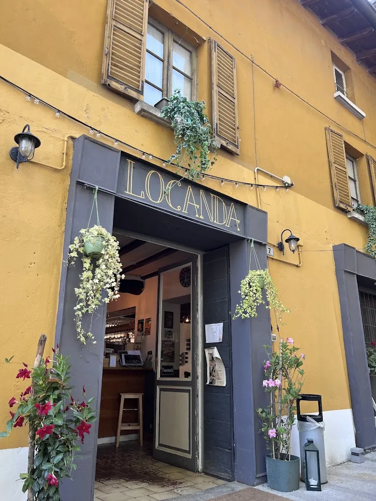 Locanda della Contea_Torre d'Isola_slider_image_1