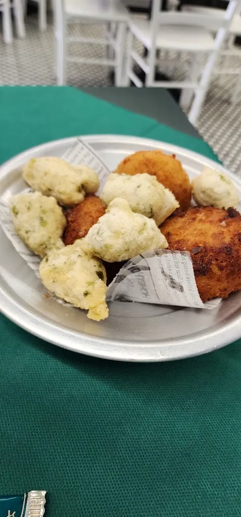 Meriem Tamarzizt_ZI TO'_Torre del Mangano_review