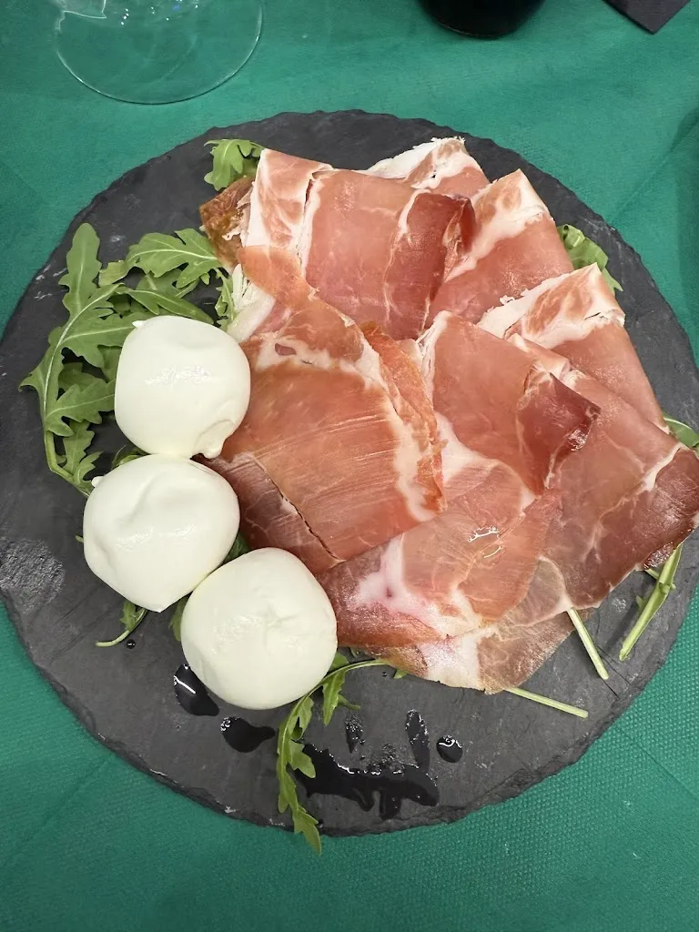 Hot Chili_ZI TO'_Torre del Mangano_review