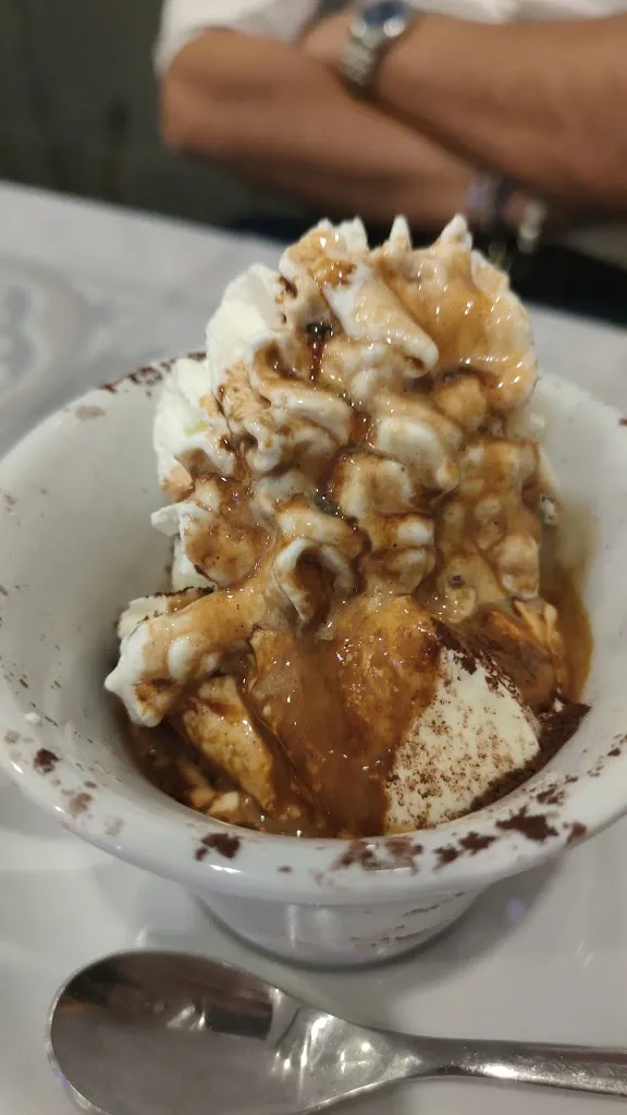 Ristorante pizzeria Da Ciccio food and drink_Torre del Mangano_slider_image_2