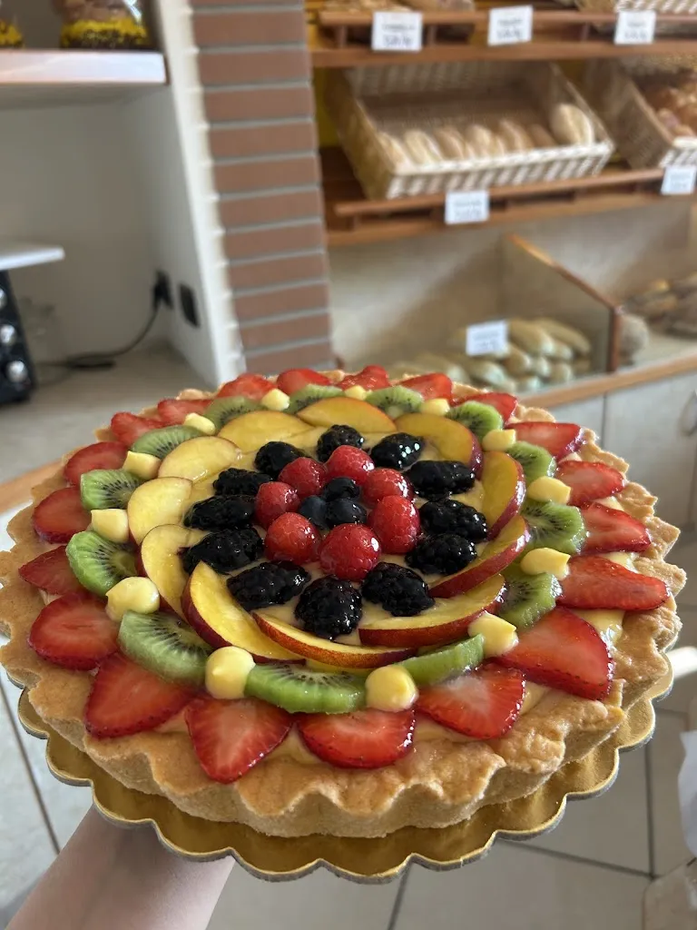 Erika Bakery Pane Pizze Delizie_Torrevecchia Pia_slider_image_3