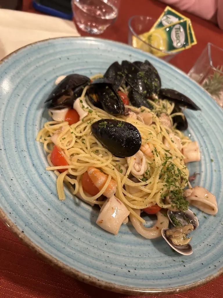 Ristorante Pizzeria Isola dei Sapori_Traona_slider_image_3