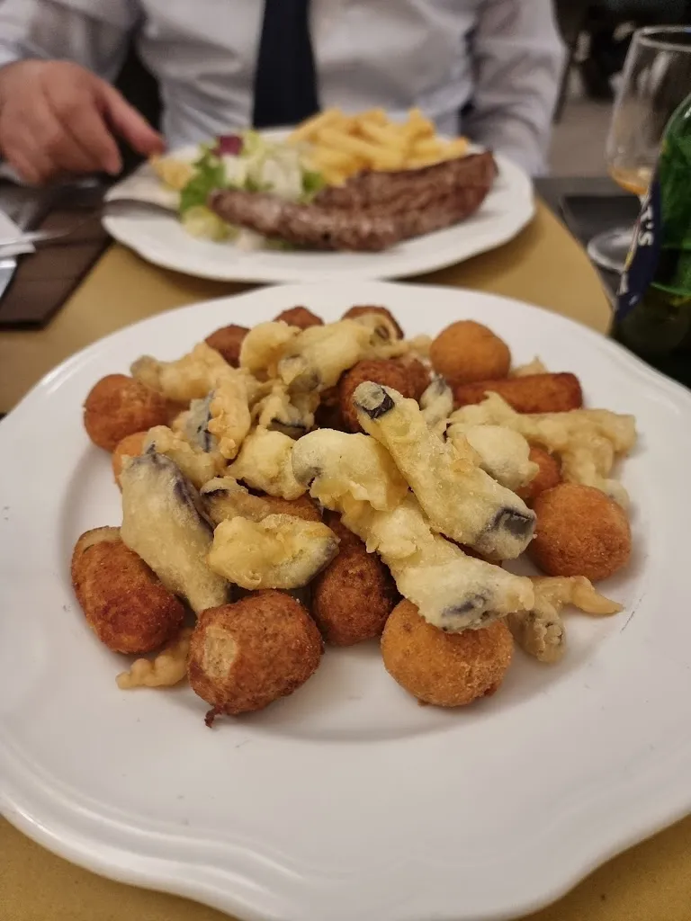 Raffaele G_Desiré_Carmiano_recensione