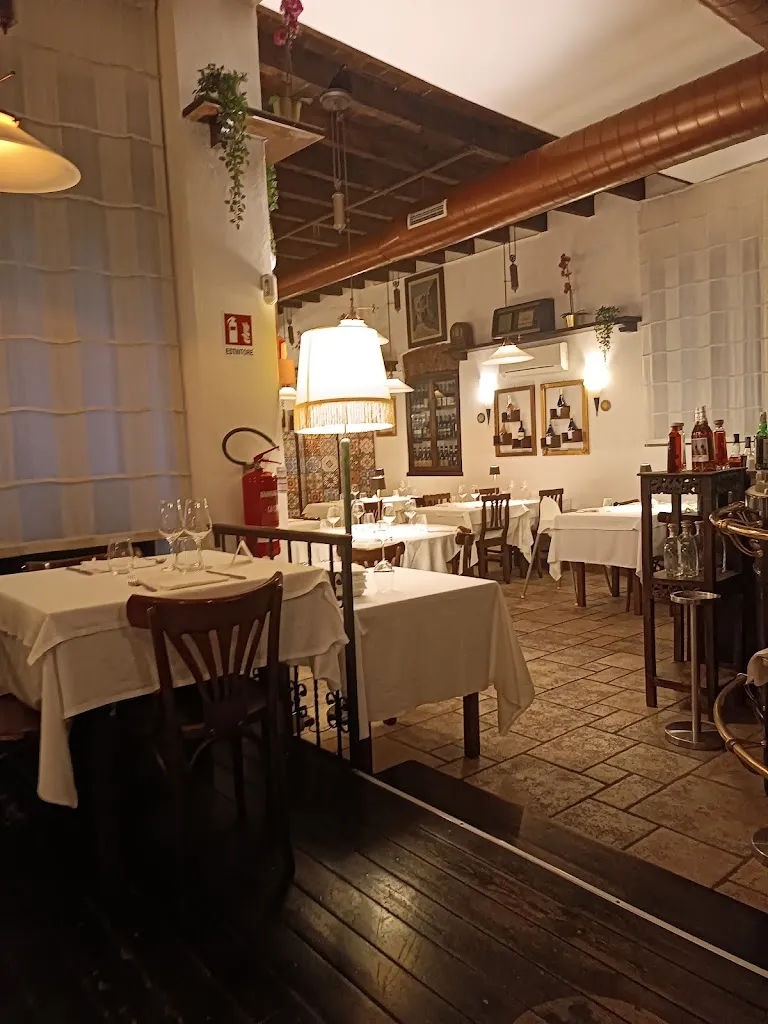 Ristorante Cortevecchia Arese restaurant in Torre d'Arese