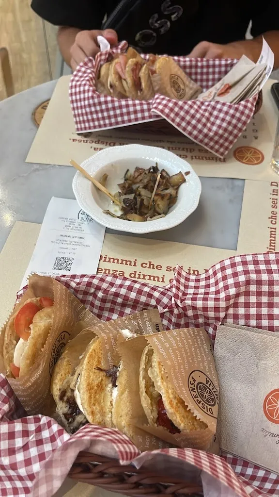 K C_Dispensa Emilia Il Centro Arese_Torre d'Arese_review