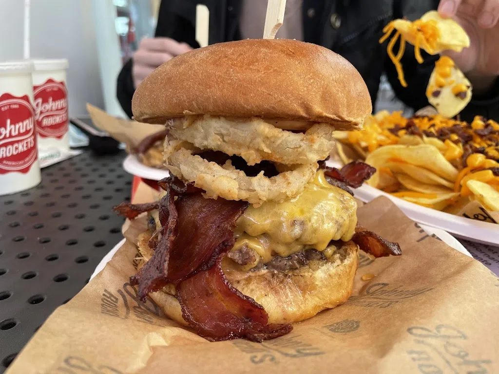 Menu_Johnny Rockets Arese_Torre d'Arese_image_6