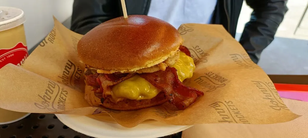 Menu_Johnny Rockets Arese_Torre d'Arese_image_9