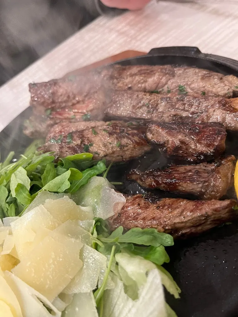 Gianni_FIOR DI PIZZA & RISTORANTE_Torre d'Arese_review