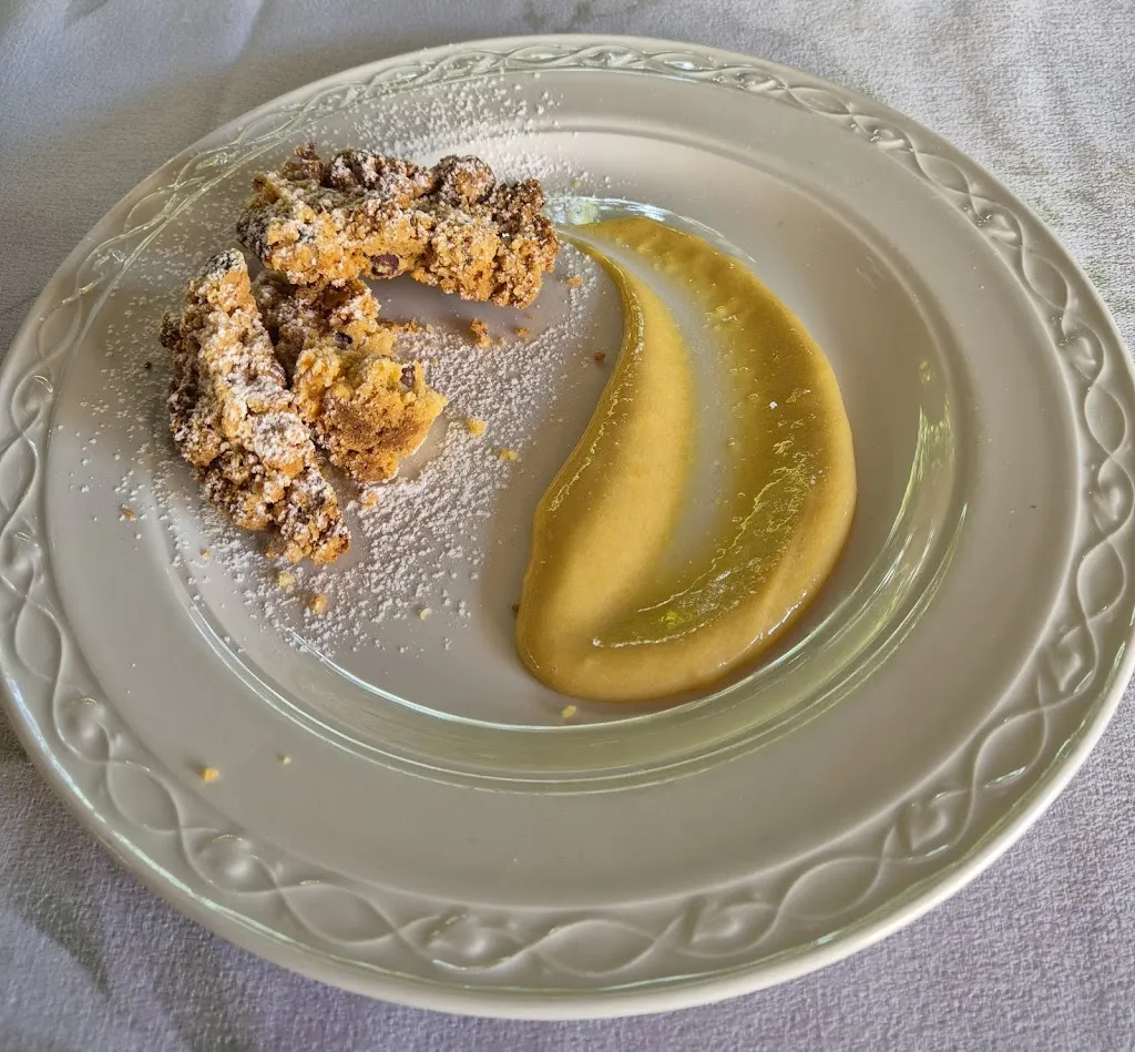 Mauro Ghiglione_L'Ustaria di Giugaton_Travacò Siccomario_review