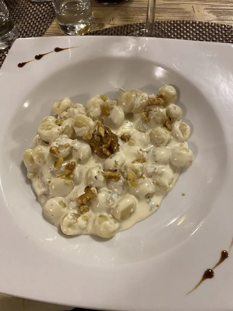 Fabrizio malvezzi_Il Posticino_Travacò Siccomario_review