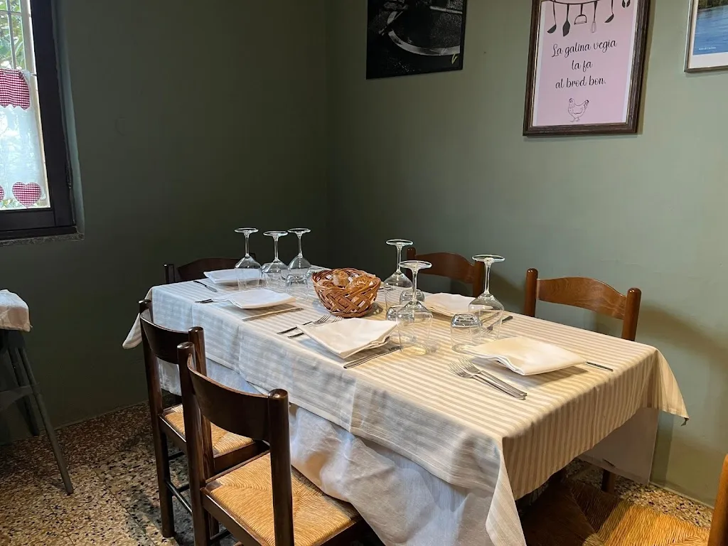 Trattoria Sgagnabrodo restaurant in Travacò Siccomario