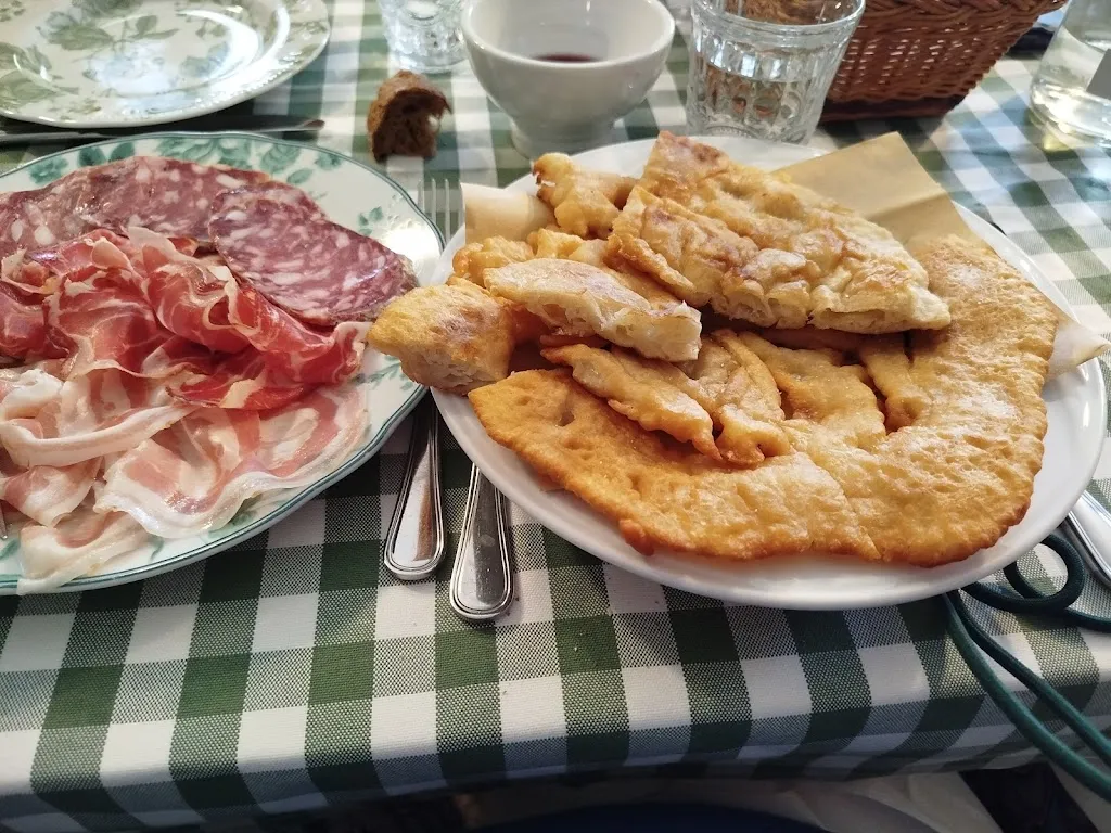 Trattoria Sgagnabrodo_Travacò Siccomario_slider_image_3