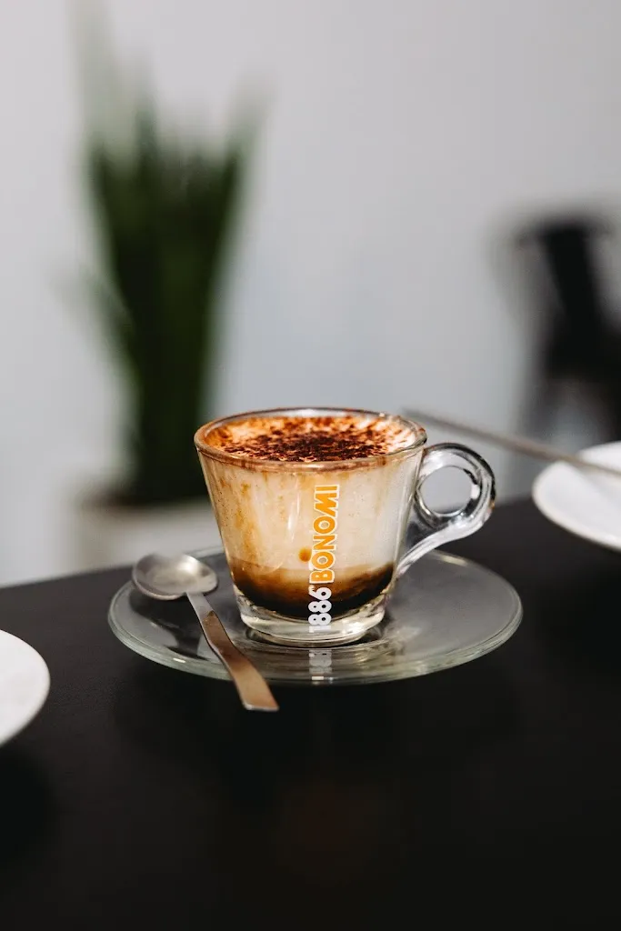 Rebelòt Lounge_Trecella_slider_image_2