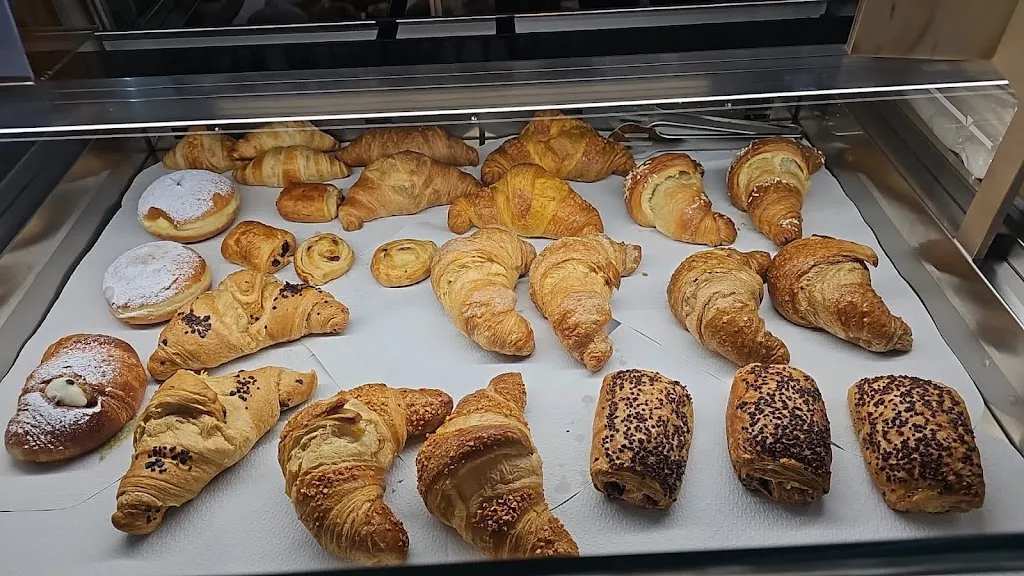 Rebelòt Lounge_Trecella_slider_image_3