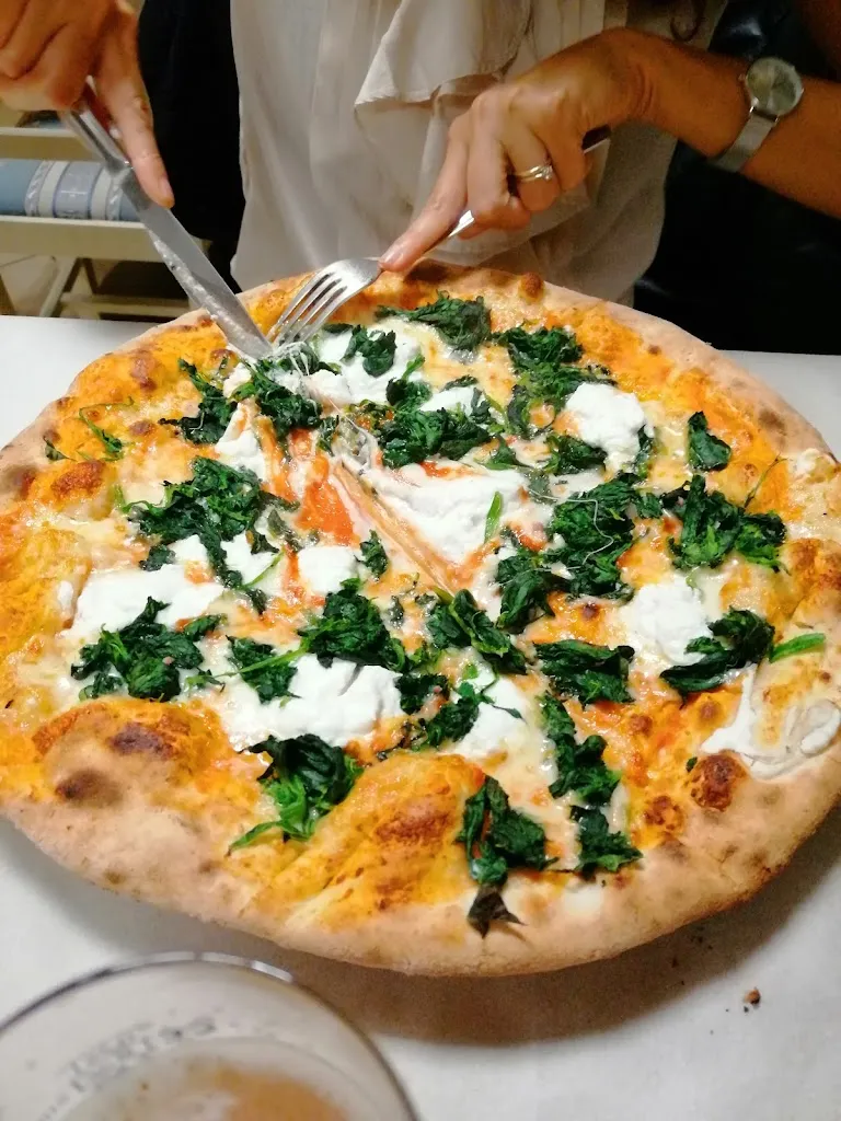 Ristorante Pizzeria Aurora_Travagliato_slider_image_2