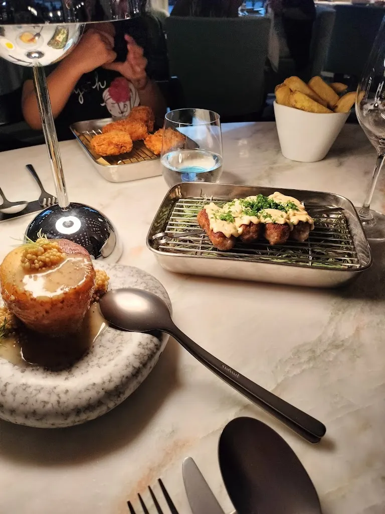 Michele Maione_Tratto Florence_Trebbio_review