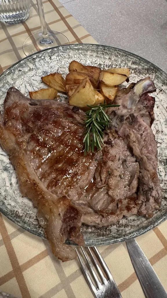 Tracy Zheng_Trattoria Ristorante Gladius_Trebbio_review