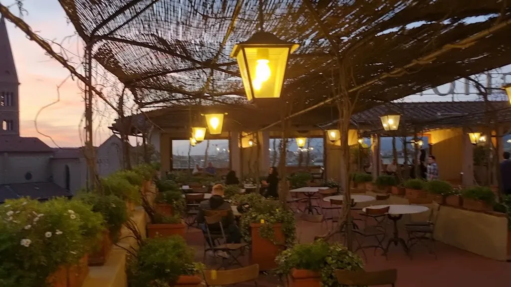 B-Roof_Trebbio_slider_image_2