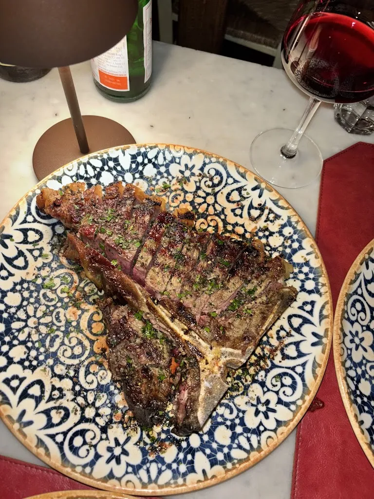 Caroline Doumanis_I'Tuscani_Trebbio_review