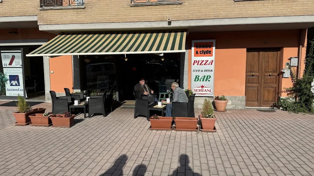 Bar Bonnie & Clyde_Tresivio_slider_image_3