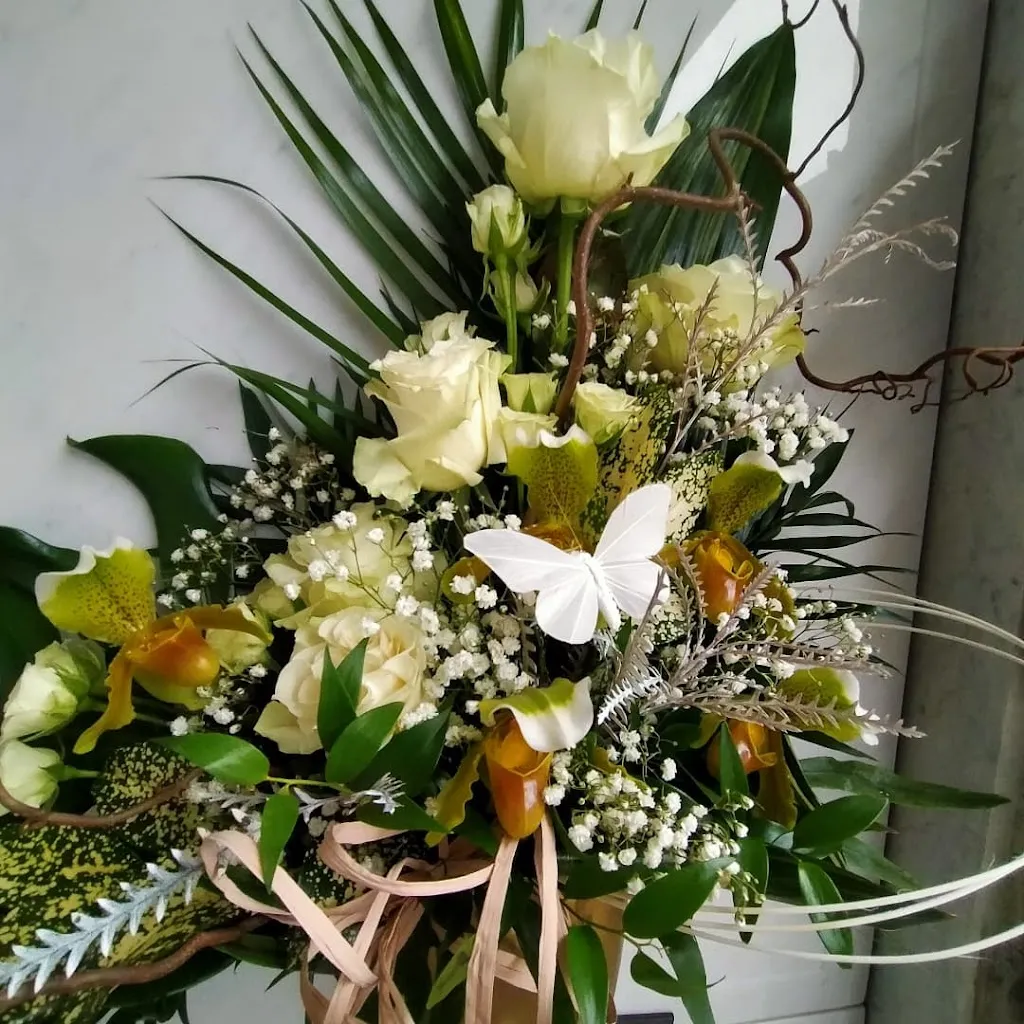 Ditelo Con Un Fiore Di Belloni Monica_Trescore Cremasco_slider_image_3