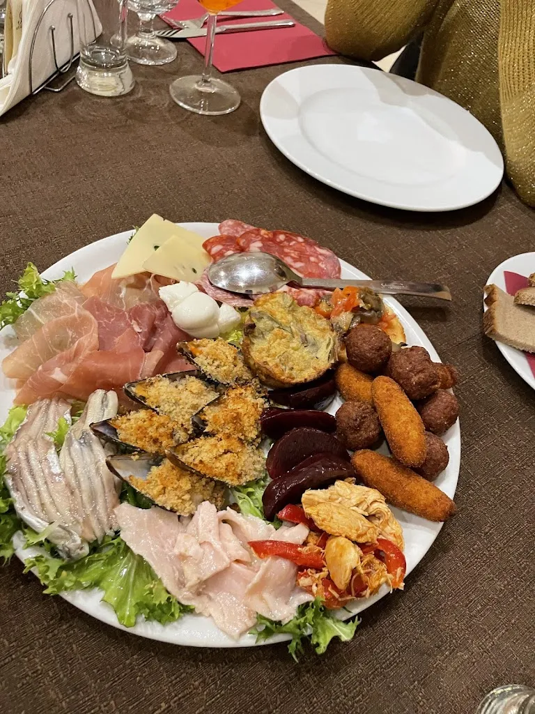 Ristorante Pizzeria Salento_Carmiano_slider_image_3