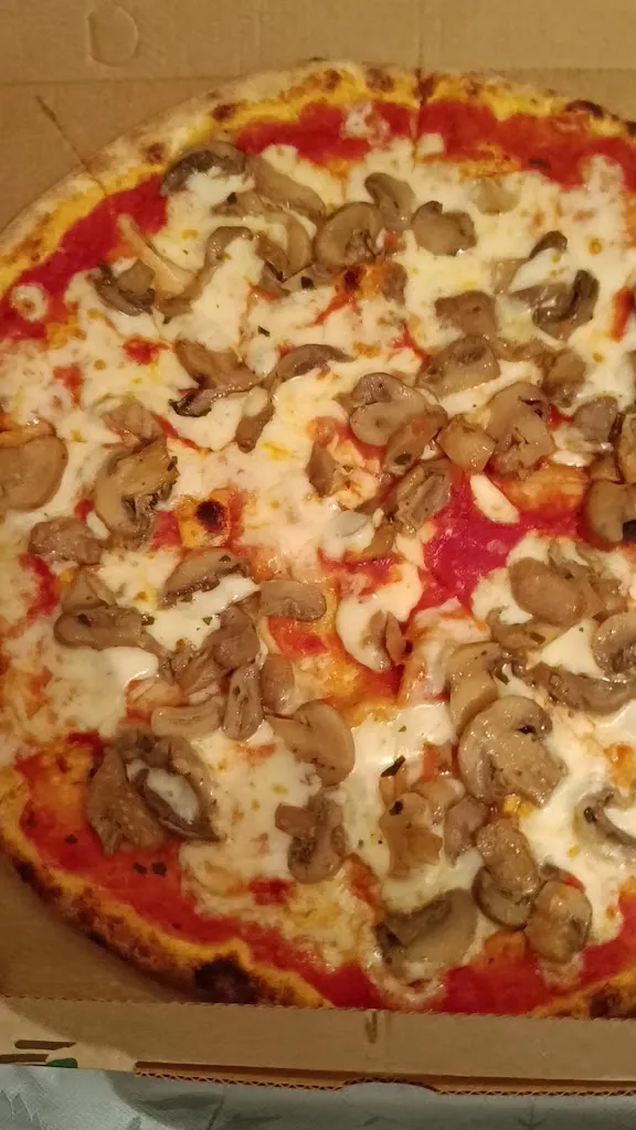 Самая Счастливая_Pizzeria Regina _Trenzano_recensione