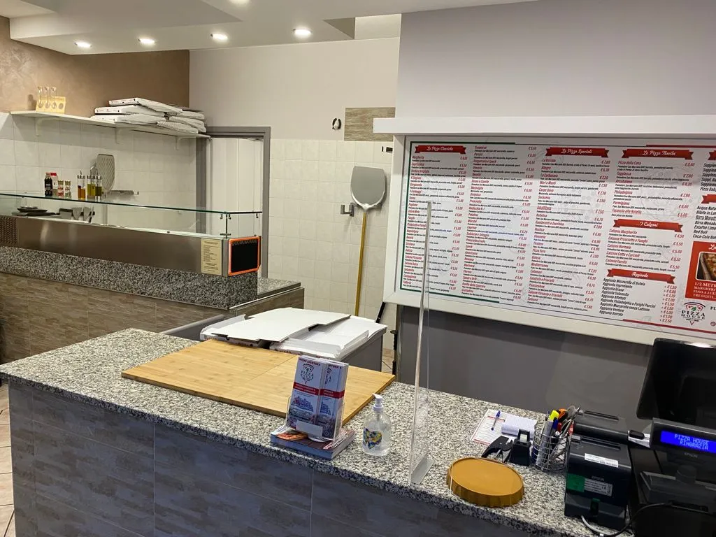 Pizza House Trenzano_Trenzano_slider_image_3