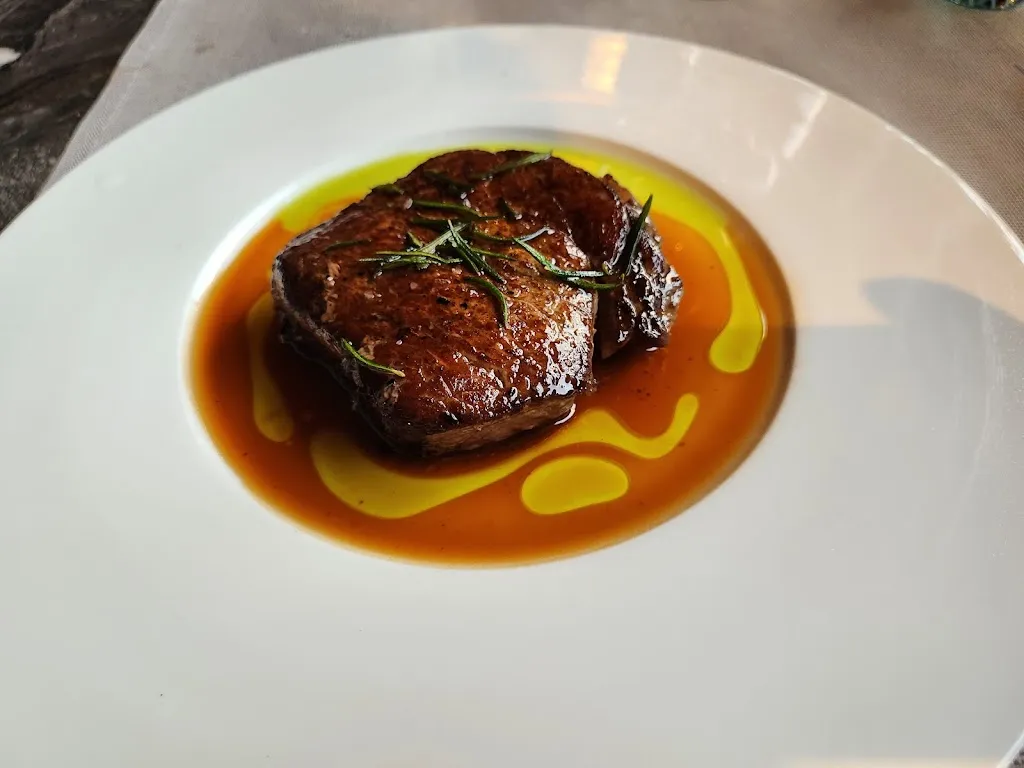 Sudarut W._Ristorante Mazzardit_Tronzano Lago Maggiore_review