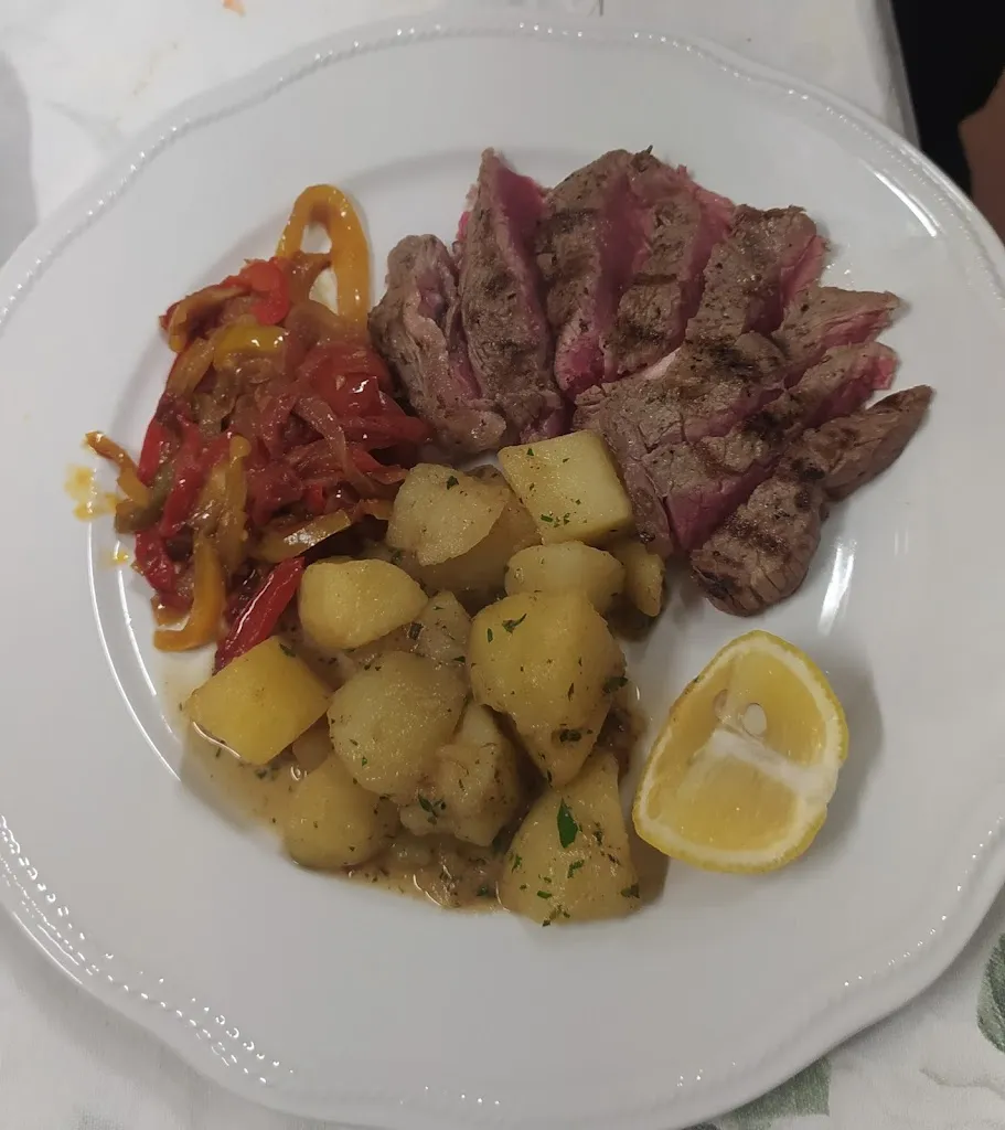 Bar Ristorante Ai Tigli restaurant in Tronzano Lago Maggiore