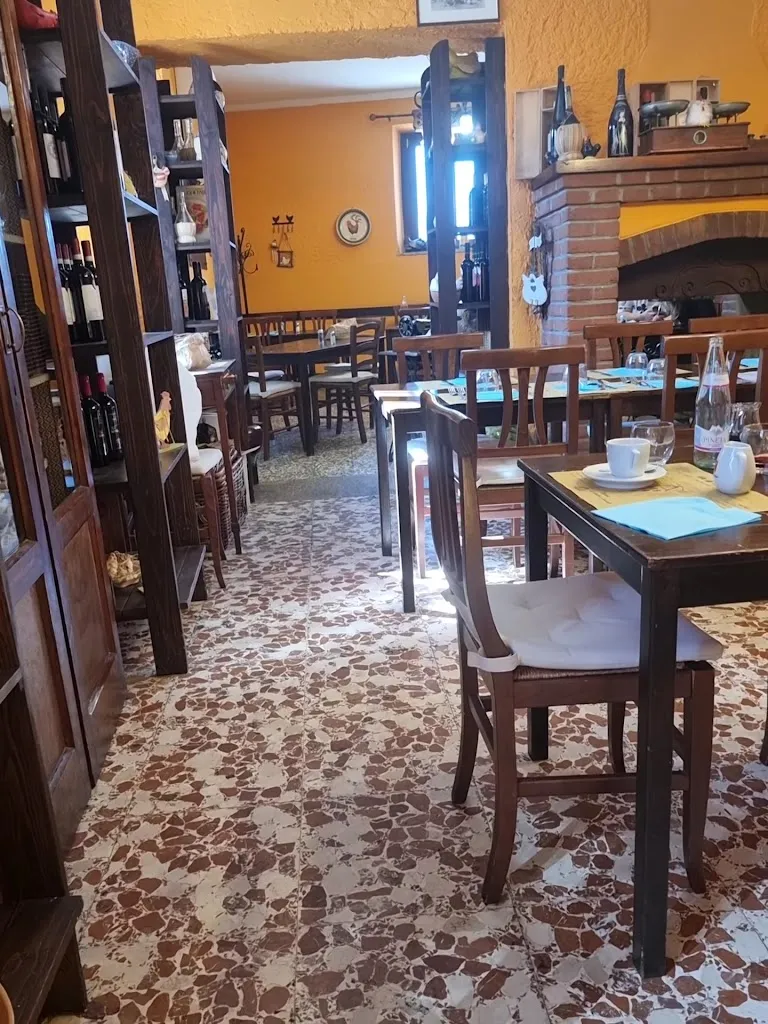 Osteria La Gallina Fumante_Trivolzio_slider_image_2