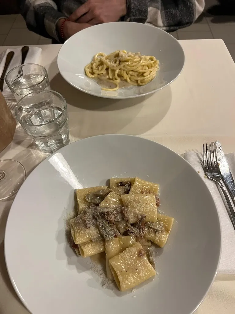 Sem Fiorini_N'angolo de Roma a Tromello_Tromello_Bewertung